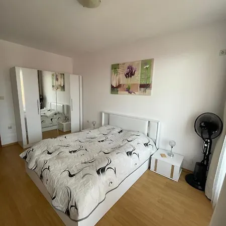 Apartman - Sunny Day 6 Slantchev Briag