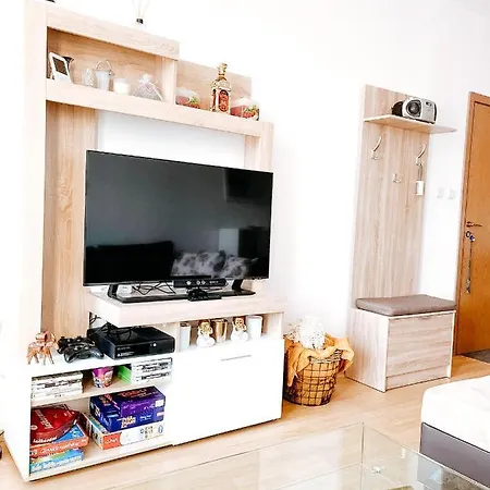 アパート Apartman - Sunny Day 6 *